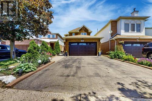 69 Wooliston Crescent, Brampton, ON - Outdoor With Facade