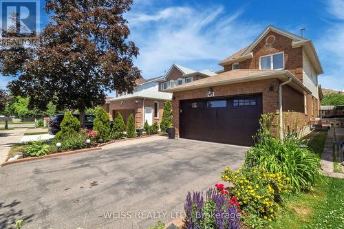 69 Wooliston Crescent, Brampton, ON - Outdoor