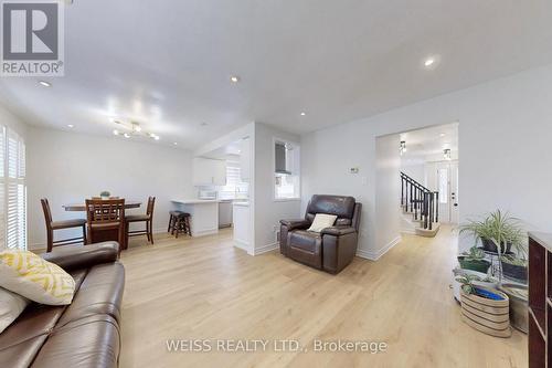 69 Wooliston Crescent, Brampton, ON - Indoor