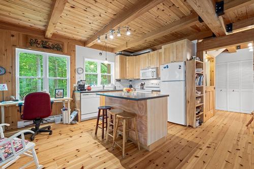 Cuisine - 48 Ch. Williams, Gore, QC - Indoor Photo Showing Kitchen