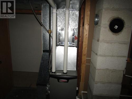 1822 66 Avenue, Grand Forks, BC - Indoor Photo Showing Basement