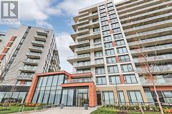 124 - 2 DAVID EYER ROAD  Richmond Hill, ON L4S 0N6