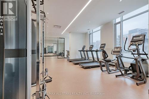 124 - 2 David Eyer Road, Richmond Hill, ON - Indoor Photo Showing Gym Room