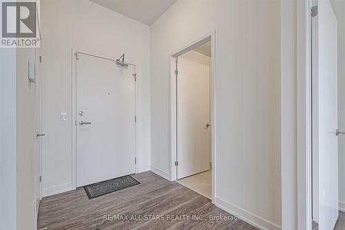 124 - 2 David Eyer Road, Richmond Hill, ON - Indoor Photo Showing Other Room