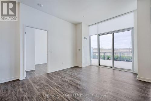 124 - 2 David Eyer Road, Richmond Hill, ON - Indoor Photo Showing Other Room