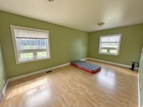 100 Wolf River Road, Dorion, ON 