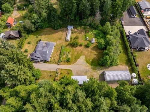 6576 Poulton Rd, Merville, BC 