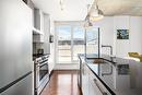Cuisine - 608-377 Rue Des Seigneurs, Montréal (Le Sud-Ouest), QC  - Indoor Photo Showing Kitchen 
