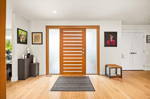 1670 Pritchard Drive, West Kelowna, BC - Indoor Photo Showing Other Room