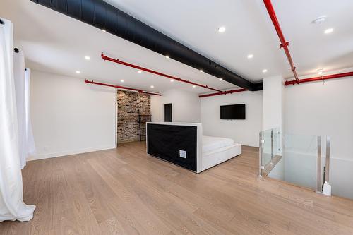 Mezzanine - 3-131 Rue Du Port, Montréal (Ville-Marie), QC - Indoor