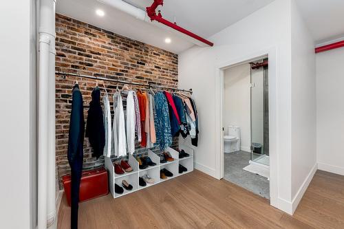 Mezzanine - 3-131 Rue Du Port, Montréal (Ville-Marie), QC - Indoor