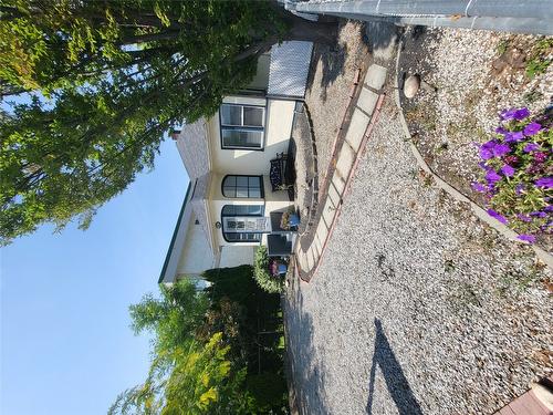 857 Main Street, Penticton, BC - Outdoor