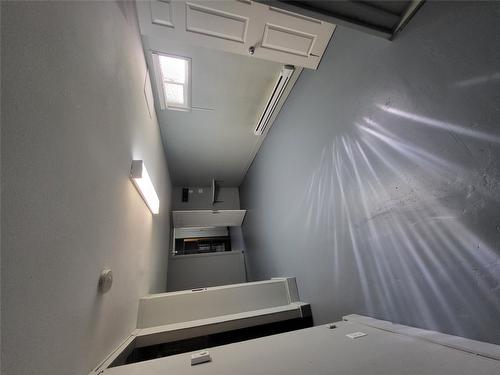 857 Main Street, Penticton, BC - Indoor