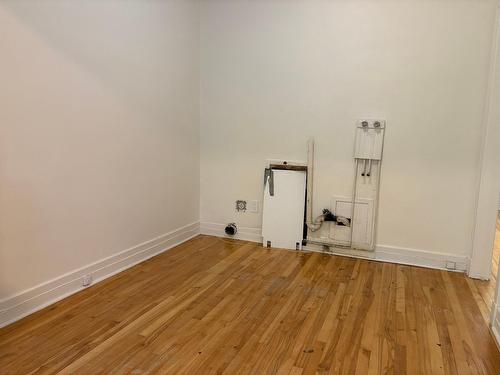 Bedroom - 3849 Rue Hochelaga, Montréal (Mercier/Hochelaga-Maisonneuve), QC - Indoor Photo Showing Other Room