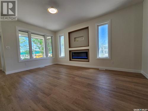 44 Kenney Crescent, Weyburn, SK - Indoor With Fireplace