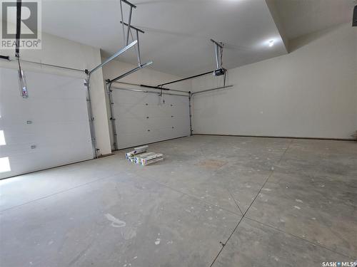 44 Kenney Crescent, Weyburn, SK - Indoor Photo Showing Garage