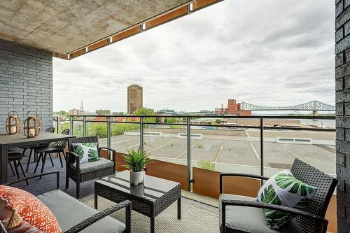 Balcony - 603-360 Rue Atateken, Montréal (Ville-Marie), QC - Outdoor With Exterior