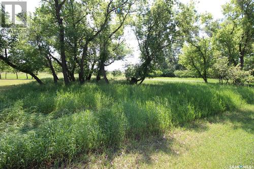315 Cedar Avenue N, Eastend, SK 