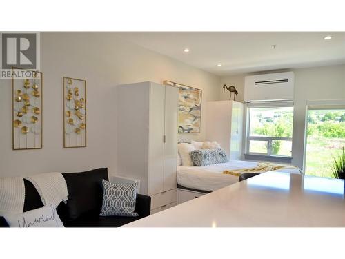 2555 Lakeshore Road Unit# 221  Vernon, BC V1H 0A4