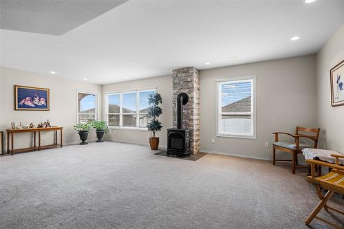 25-2080 Pacific Way, Kamloops, BC - Indoor