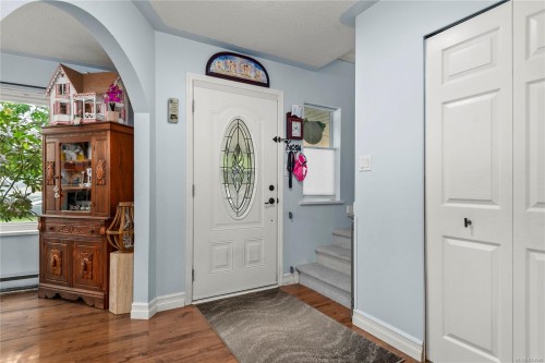 B-795 Robron Rd, Campbell River, BC - Indoor Photo Showing Other Room