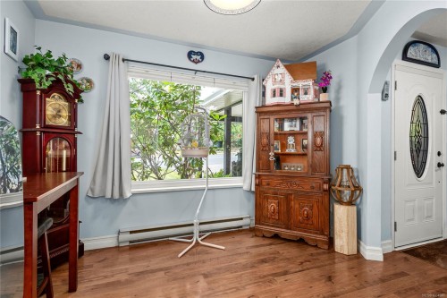 B-795 Robron Rd, Campbell River, BC - Indoor Photo Showing Other Room