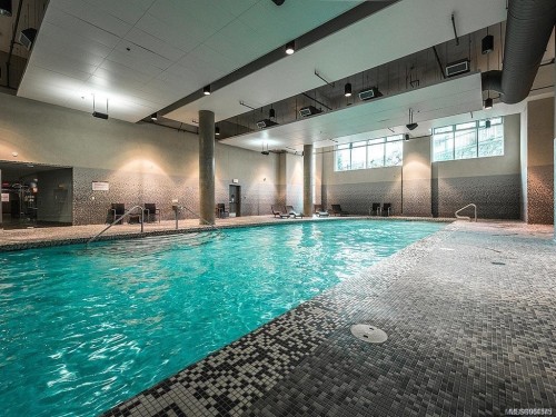 A509-810 Humboldt St, Victoria, BC - Indoor Photo Showing Other Room With In Ground Pool