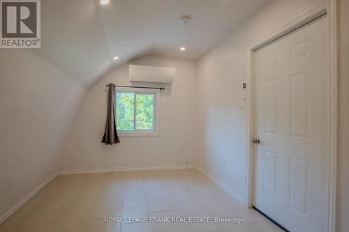 4075 County Rd 121 N, Kawartha Lakes (Kinmount), ON - Indoor Photo Showing Other Room