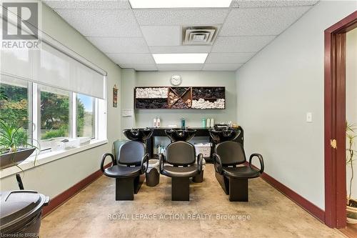 207 Greenwich Street, Brantford, ON 