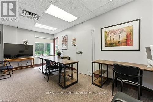 207 Greenwich Street, Brantford, ON 