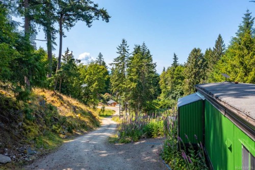 2620 Gunwhale Rd, Pender Island, BC 