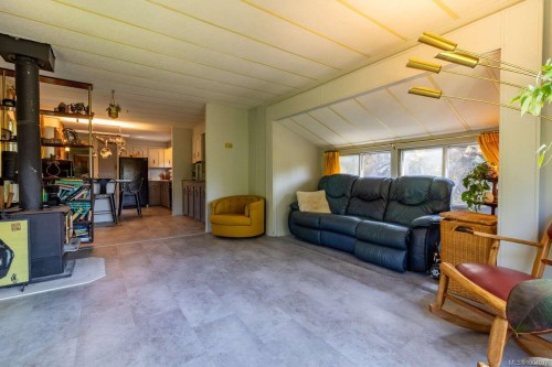 2620 Gunwhale Rd, Pender Island, BC 