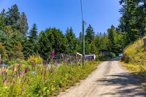 2620 Gunwhale Rd, Pender Island, BC 