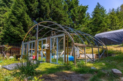 2620 Gunwhale Rd, Pender Island, BC 