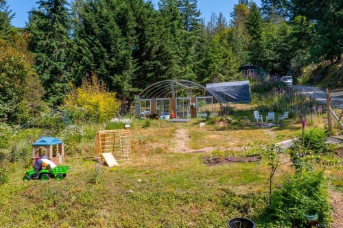2620 Gunwhale Rd, Pender Island, BC 