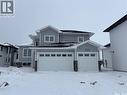 720 Weir Crescent, Warman, SK  - Outdoor With Facade 