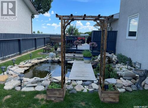 405 4Th Avenue E, Shaunavon, SK - Outdoor