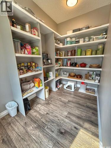 214 Hillside Drive, Tobin Lake, SK - Indoor