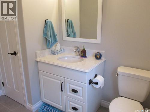 214 Hillside Drive, Tobin Lake, SK - Indoor Photo Showing Bathroom