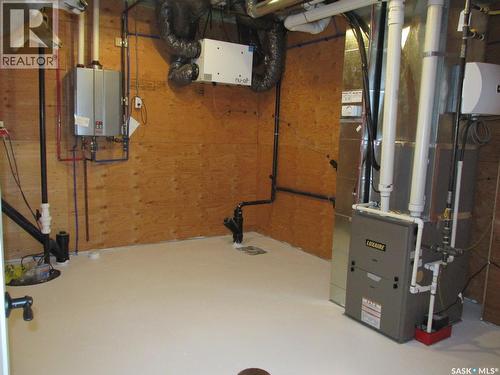 214 Hillside Drive, Tobin Lake, SK - Indoor Photo Showing Basement