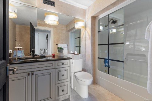 2230 Chelsea Pl, Nanoose Bay, BC 