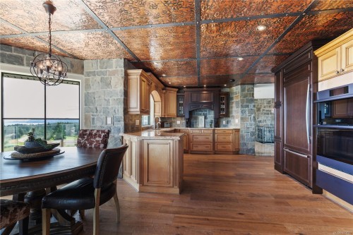 2230 Chelsea Pl, Nanoose Bay, BC 