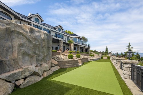 2230 Chelsea Pl, Nanoose Bay, BC 