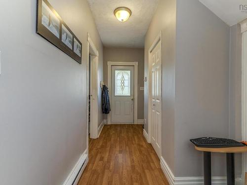 25 Jubilee Avenue, Stellarton, NS 
