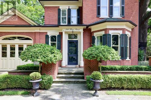 350 King Street, Oakville (Oo Old Oakville), ON - Outdoor With Facade