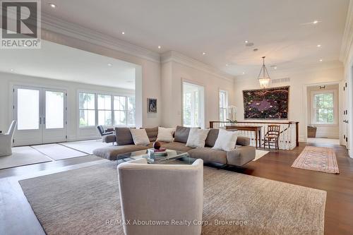 350 King Street, Oakville (Oo Old Oakville), ON - Indoor Photo Showing Living Room