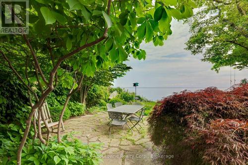 350 King Street, Oakville (Oo Old Oakville), ON - Outdoor