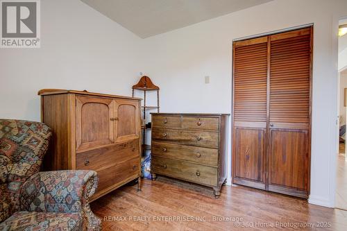 4425 Sawmill Valley Drive, Mississauga, ON - Indoor Photo Showing Bedroom