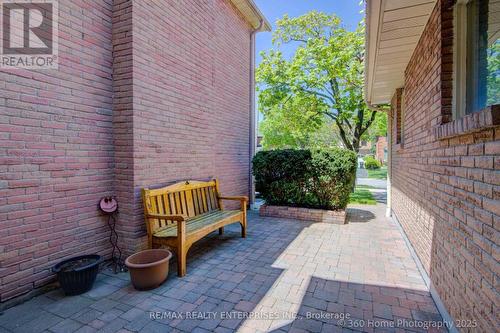 4425 Sawmill Valley Drive, Mississauga, ON - Outdoor With Exterior
