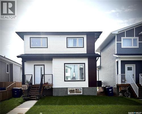 423 Eldorado STREET  Warman, SK S0K 4S3